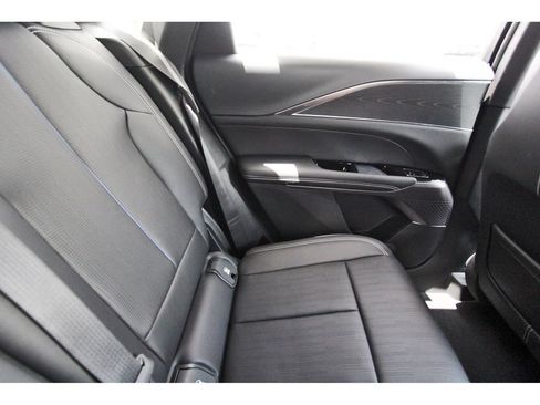New 2026 Cadillac Lyriq Luxury AWD/4WD image 11