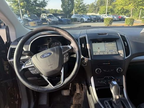 Used 2018 Ford Edge SEL w/ Canadian Touring Package AWD/4WD image 5