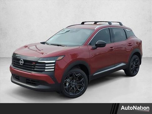 New 2026 Nissan Kicks SR FWD image 1