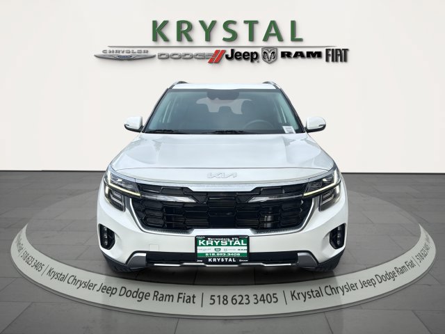 Used 2024 Kia Seltos SX w/ SX Sunroof Package AWD/4WD image 2