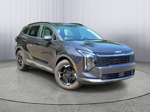 Certified 2026 Kia Sportage EX w/ EX Panorama Roof Package FWD image 1