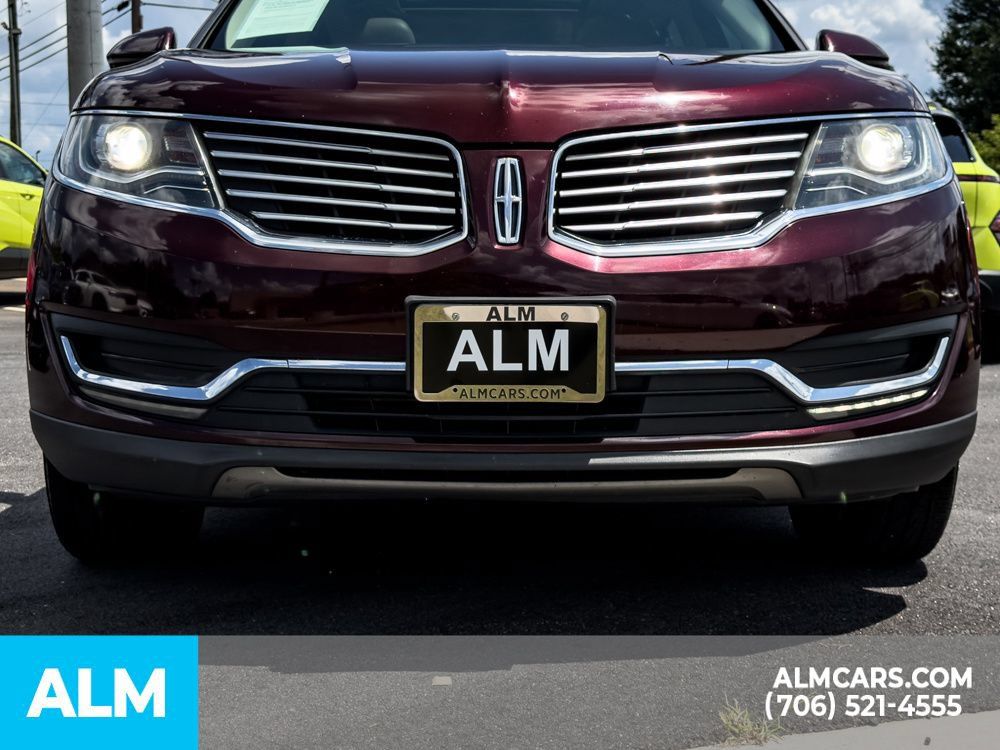 Used 2017 Lincoln MKX Reserve w/ Driver Assistance Package AWD/4WD image 6