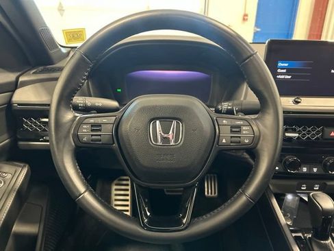 Used 2024 Honda Accord Sport image 17