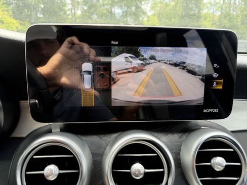 Certified 2021 Mercedes-Benz GLC 300 image 14