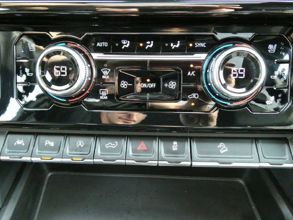 Certified 2026 GMC Sierra 1500 AT4 w/ AT4 Premium Package AWD/4WD image 32