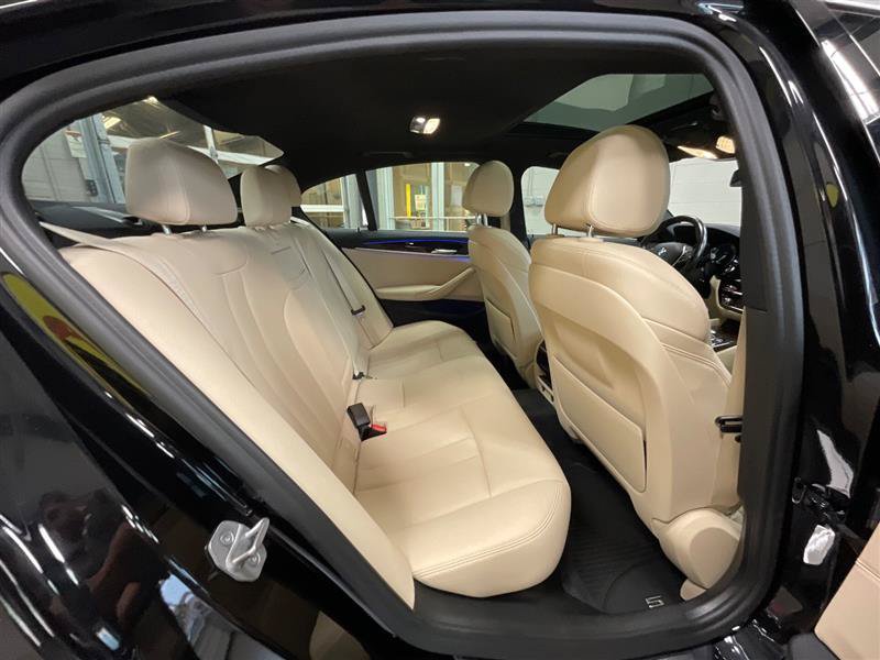 Used 2018 BMW 530i w/ Premium Package RWD image 23