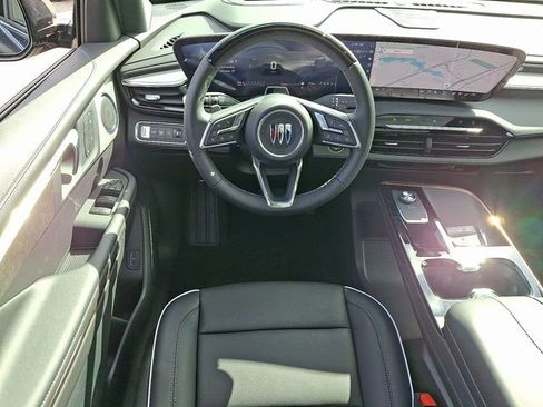 New 2026 Buick Enclave Avenir w/ Super Cruise Package FWD image 8