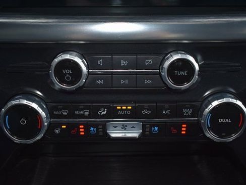 Used 2023 Ford F150 Lariat w/ Equipment Group 502A High image 35