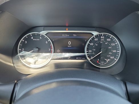 Used 2021 Nissan Sentra SV FWD image 18