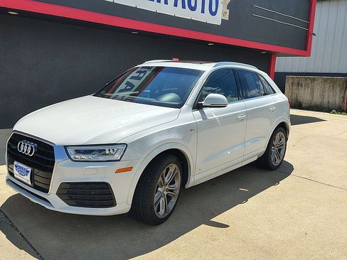 Used 2016 Audi Q3 2.0T Prestige w/ Prestige Package AWD/4WD image 7