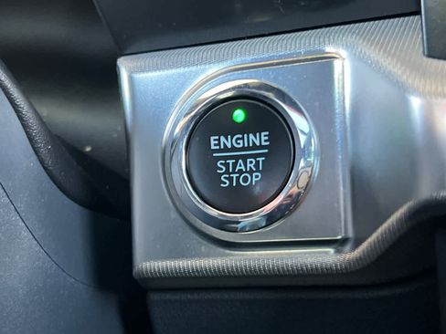 Used 2022 Ford F150 Raptor w/ Equipment Group 801A High image 25