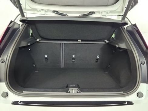 New 2026 Volvo EX30 Plus w/ Protection Package Premier RWD image 35