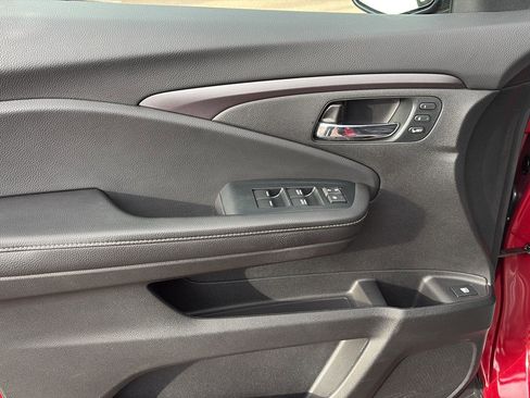 Used 2023 Honda Ridgeline RTL image 13