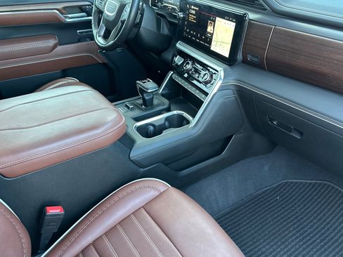 Used 2023 GMC Sierra 1500 Denali Ultimate image 19