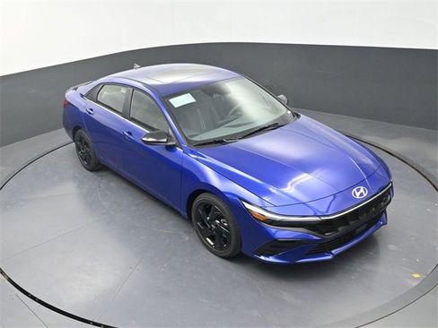 New 2026 Hyundai Elantra SEL Sport image 22