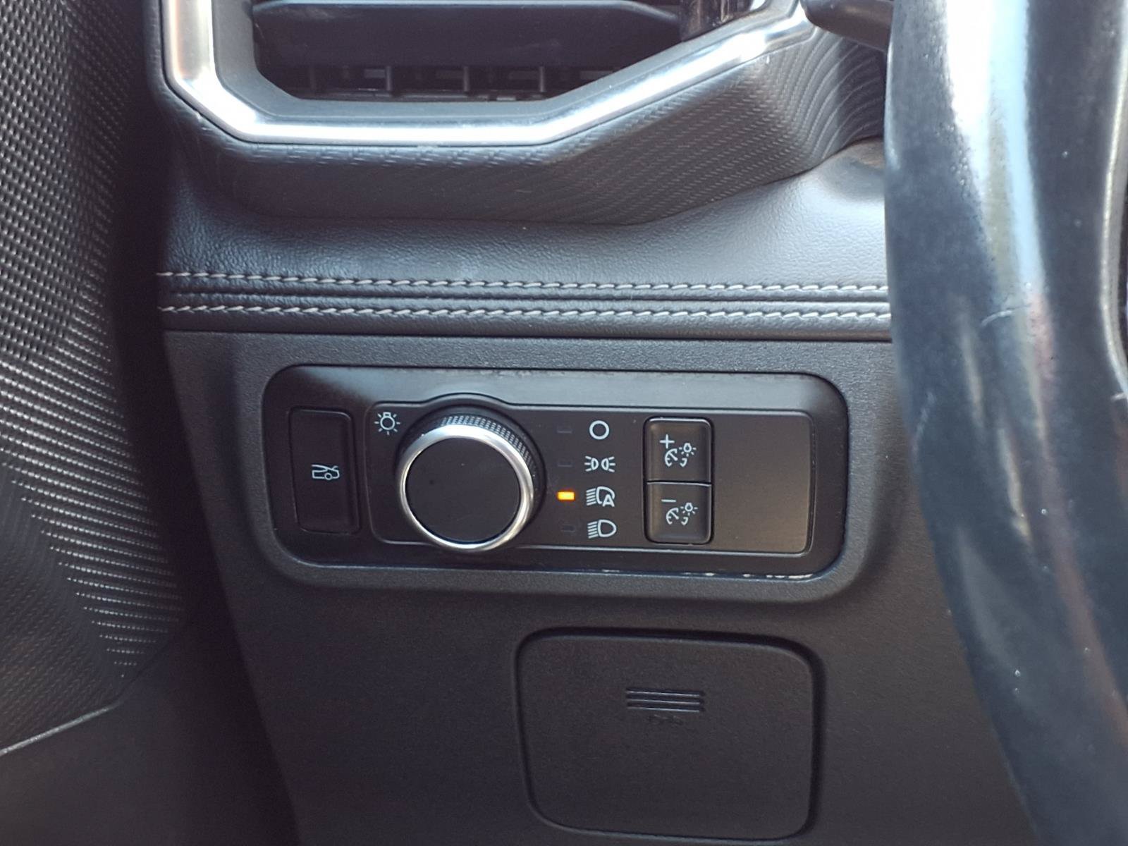 Used 2024 Ford Mustang Premium RWD image 11