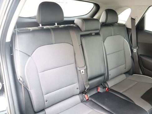 Used 2022 Kia Niro EX FWD image 46