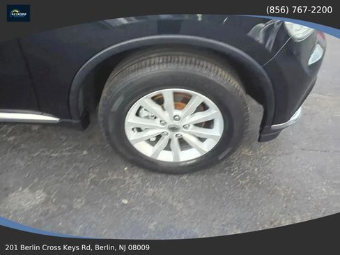 Used 2019 Dodge Durango SXT AWD/4WD image 7