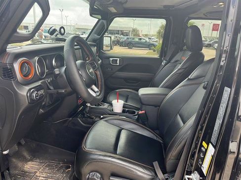 Used 2022 Jeep Gladiator Mojave w/ LED Lighting Group AWD/4WD image 63