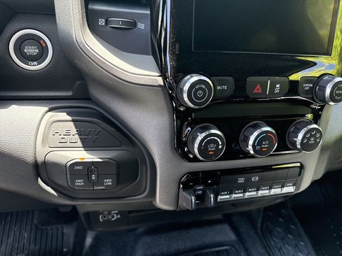 New 2026 RAM 3500 Tradesman AWD/4WD image 34