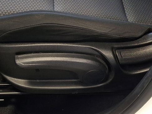 Certified 2023 Kia Soul LX w/ LX Technology Package image 25