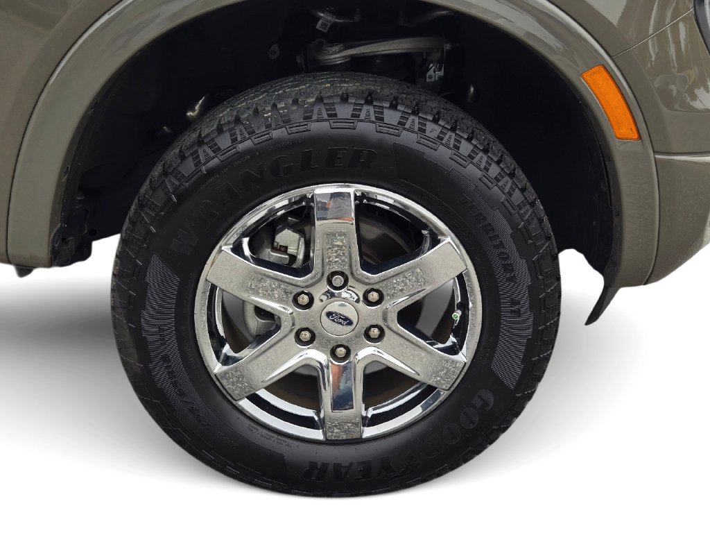 Used 2025 Ford Ranger XLT w/ Advanced Towing Package AWD/4WD image 6