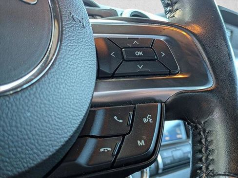 Used 2020 Ford Mustang Premium image 13