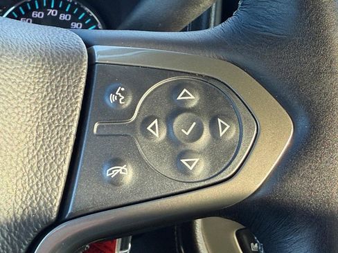 Used 2017 Chevrolet Silverado 1500 High Country image 15