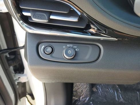 New 2026 Buick Envista Sport Touring w/ Convenience I Package FWD image 29