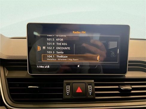 Used 2018 Audi Q5 2.0T Premium Plus w/ Premium Plus Package image 23