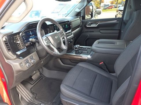 Used 2022 Chevrolet Silverado 1500 RST image 9