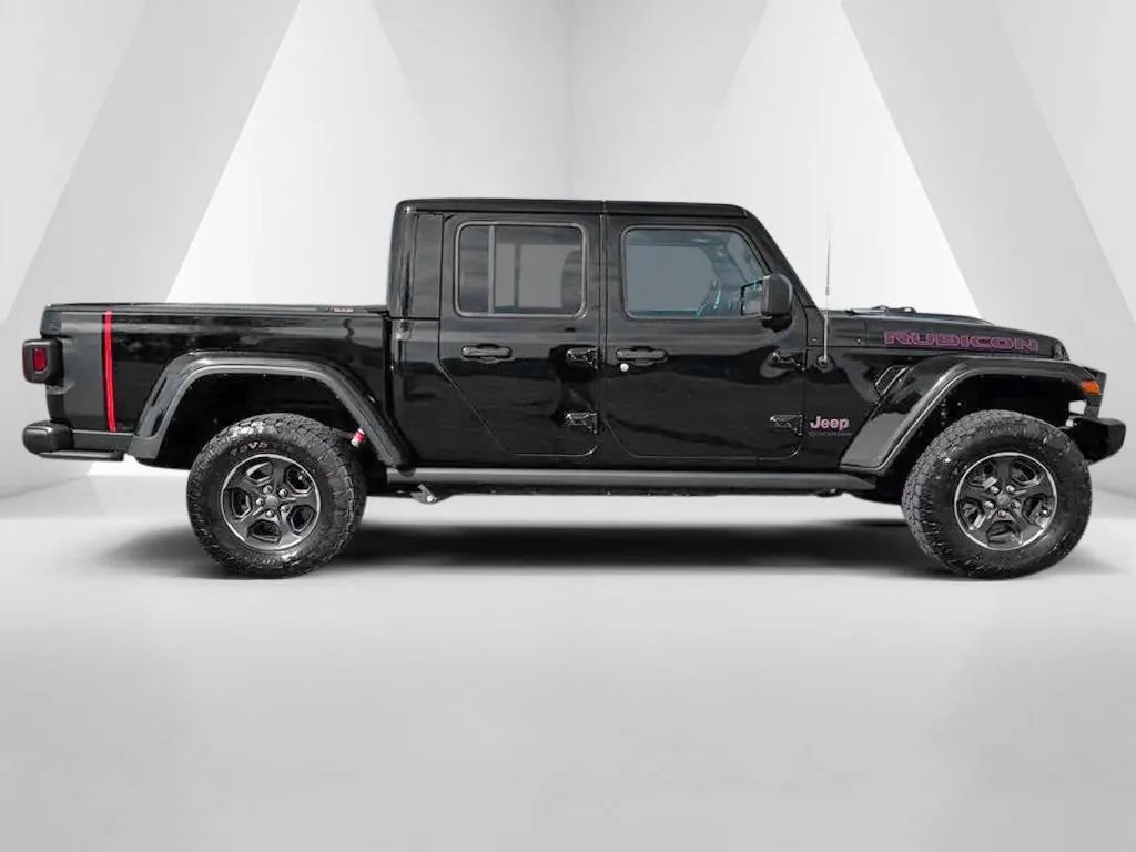 Used 2022 Jeep Gladiator Rubicon w/ Auxiliary Switch Group AWD/4WD image 8