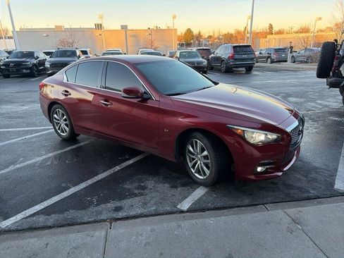 Used 2014 INFINITI Q50 Premium image 3