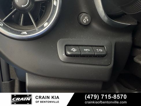 Used 2022 Chevrolet Camaro ZL1 RWD image 12