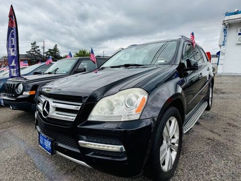 Used 2012 Mercedes-Benz GL 450 4MATIC image 3
