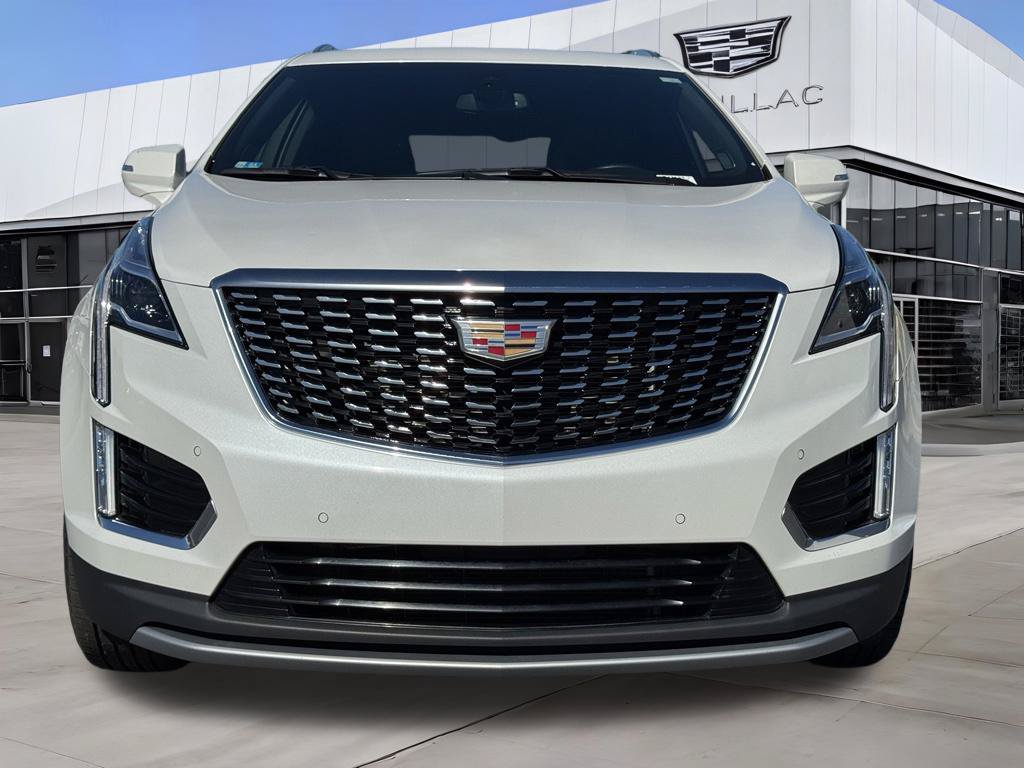 Certified 2025 Cadillac XT5 Premium Luxury FWD image 4