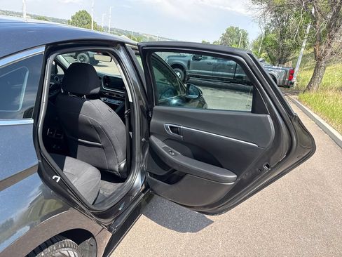 Used 2022 Hyundai Sonata SEL w/ Convenience Package FWD image 22