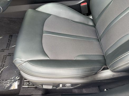 Used 2023 Kia K5 GT-Line FWD image 11