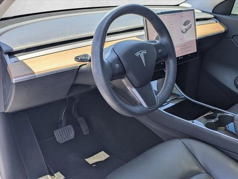 Used 2020 Tesla Model Y Long Range AWD/4WD image 10