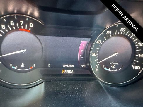 Used 2013 Lincoln MKZ FWD image 6