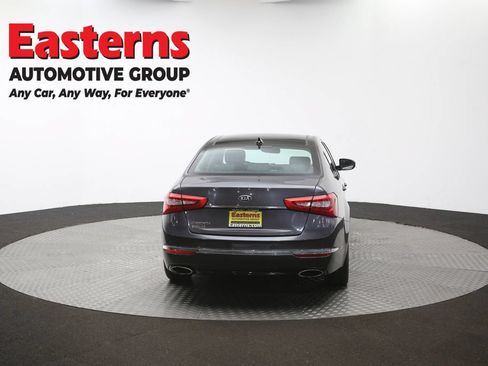 Used 2014 Kia Cadenza Premium w/ Luxury Package FWD image 41