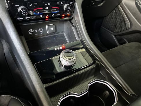 Used 2024 Jeep Grand Cherokee Altitude AWD/4WD image 37