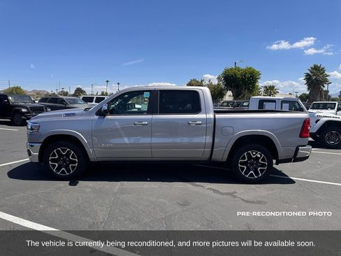 Used 2025 RAM 1500 Laramie w/ Advanced Safety Group II AWD/4WD image 2