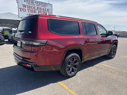 New 2026 Jeep Grand Wagoneer L Limited AWD/4WD image 6
