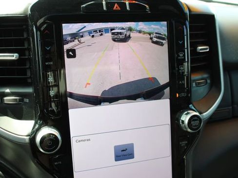 Used 2023 RAM 1500 Big Horn AWD/4WD image 24