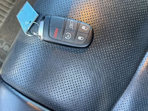 Used 2015 Jeep Grand Cherokee Summit w/ Platinum Series Group image 36