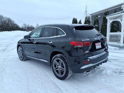 Used 2023 Mercedes-Benz GLA 250 4MATIC image 3