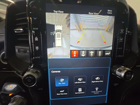 Used 2022 RAM 1500 Limited AWD/4WD image 16