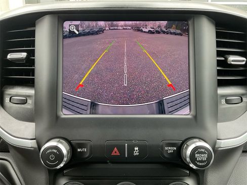 Used 2021 RAM 2500 Big Horn w/ Level 1 Equipment Group image 22