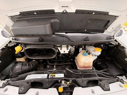 Used 2021 RAM ProMaster 2500 FWD image 31
